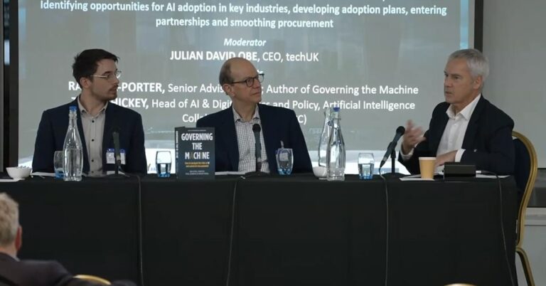 Enhancing public-private sector collaboration to maximise the benefits of AI implementation